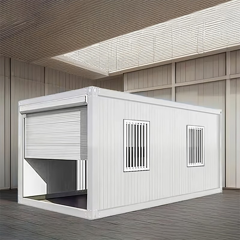 ローラーシャッタードア付きガレージ/倉庫